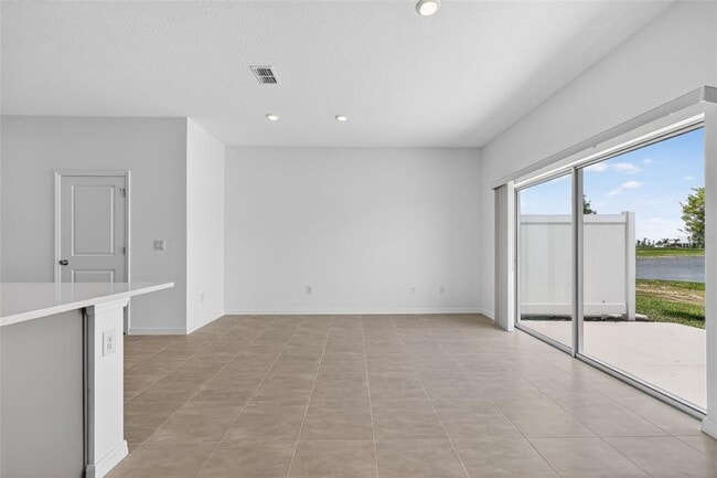 Building Photo - 10761 Eclipse St