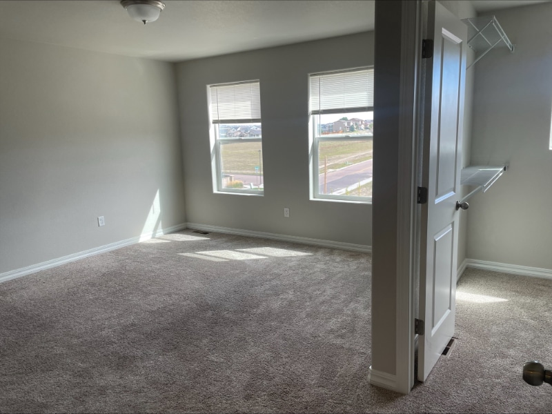 Building Photo - 7864 Bone Crk Pt