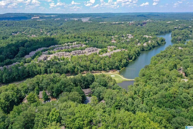 Building Photo - 327 Heath Dr