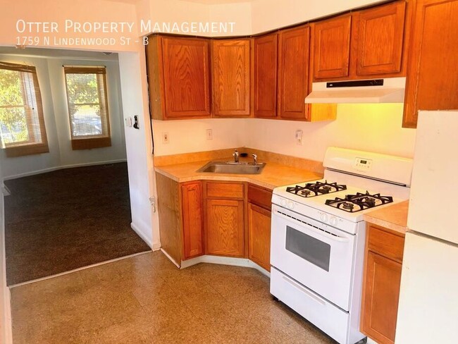 Building Photo - 2BR/1BA Sunny West Philly Apt with Washer/...