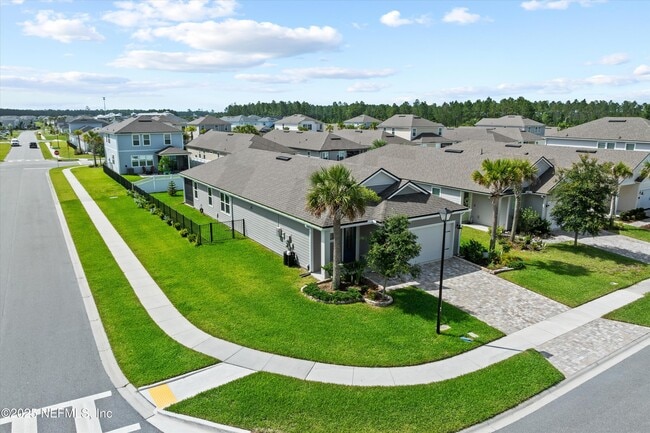 Building Photo - 21 Creekmore Dr