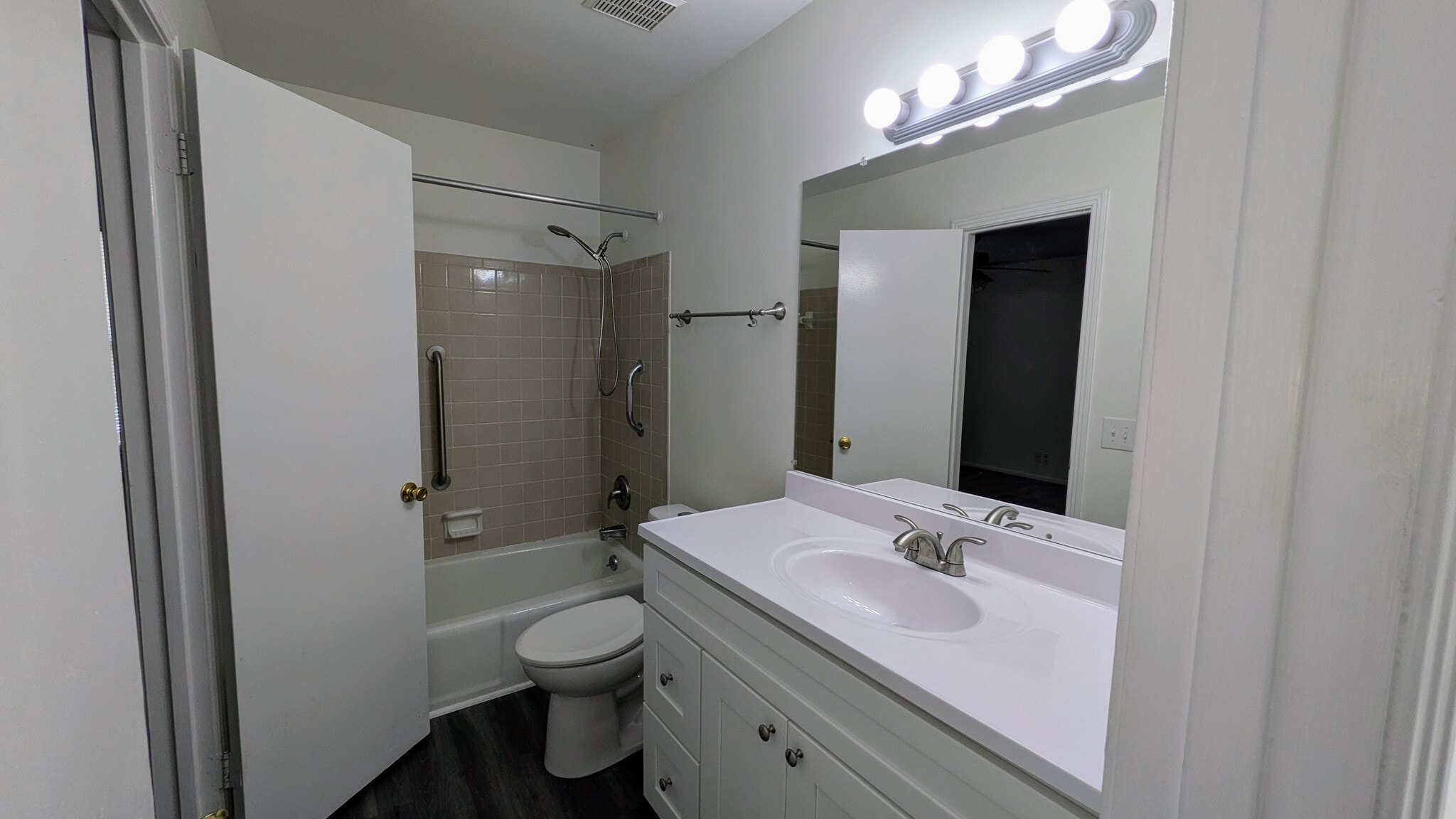 Bathroom - 510 Basswood Ave