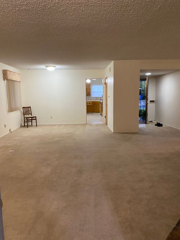 Building Photo - 332 E Landsford St