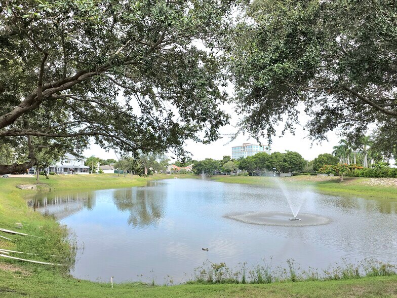 Building Photo - 5305 Buckhead Cir