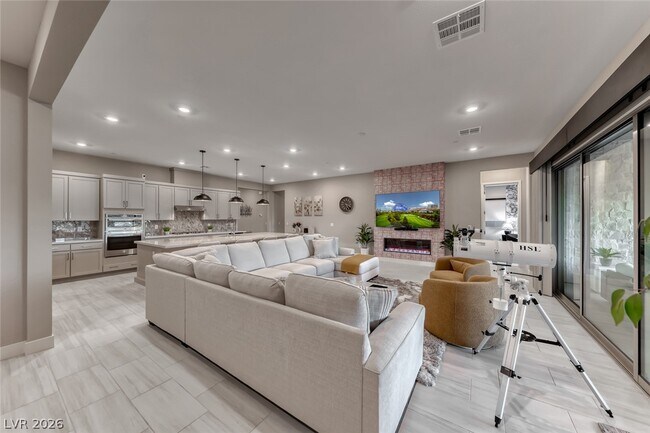 Building Photo - 375 Portus Delphini Ct