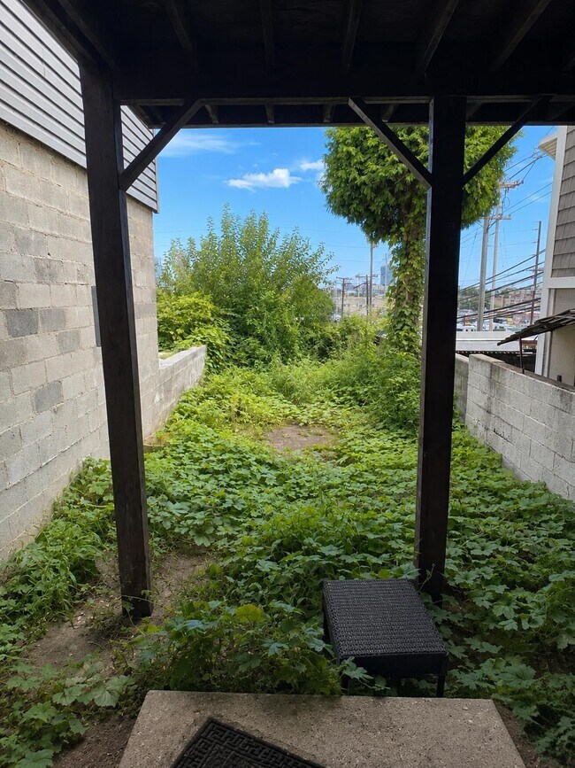 Building Photo - 60 Clifton Pl