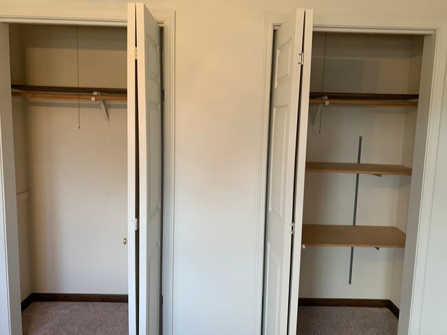 Building Photo - 7609 Hayenga Ln