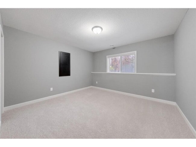 Building Photo - 16810 51st Pl N