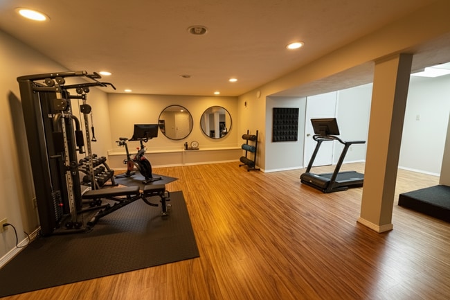 Building Photo - 2 Bedroom 2 Bath Home on Lake Delta For Rent!