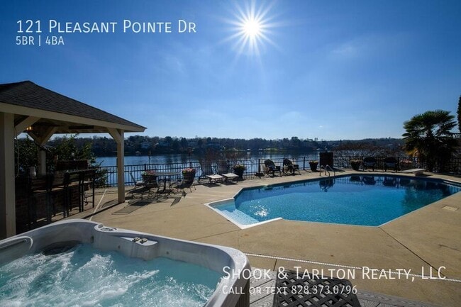 Building Photo - 121 Pleasant Point Dr
