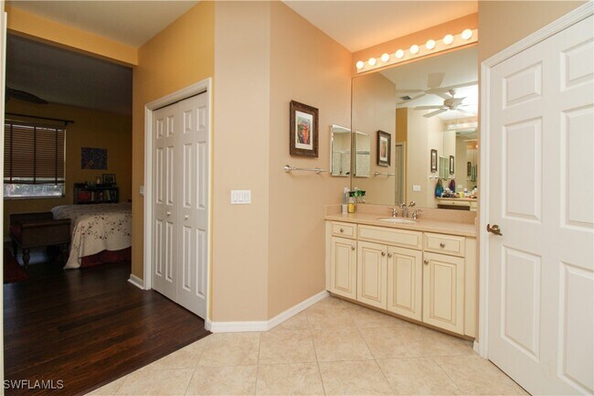 Building Photo - 12240 Toscana Way