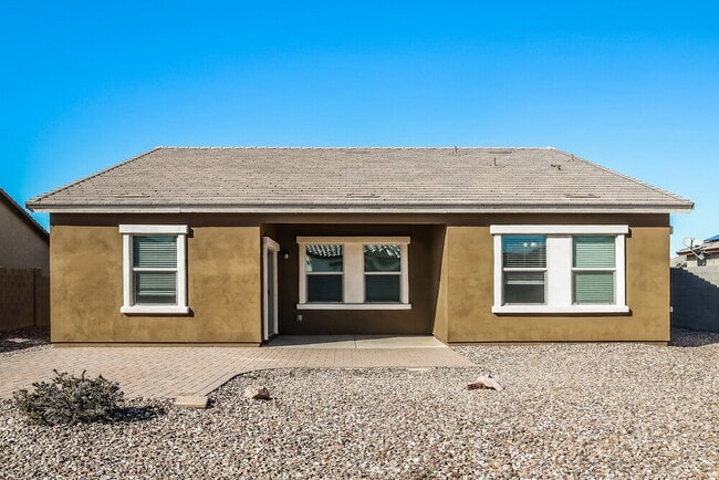 Building Photo - 37317 W Bello Ln