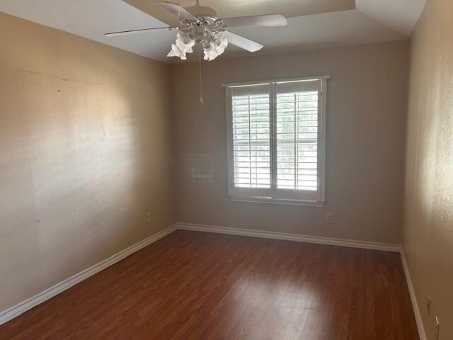 Building Photo - 510 Shiloh Dr