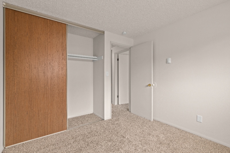 Building Photo - 11540 Pinehurst Way NE