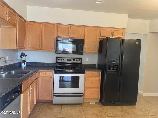 Building Photo - 1050 S Stapley Dr