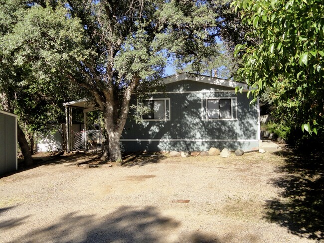 Primary Photo - 1790 E Timberline Way
