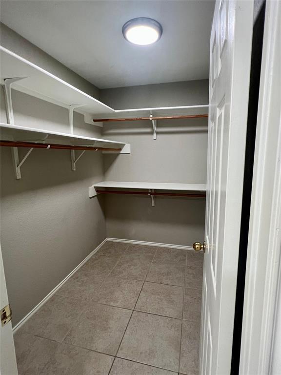 Building Photo - 1156 Tetbury Ln