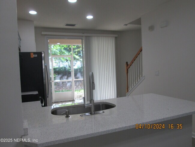 Building Photo - 8086 Summer Bay Ct