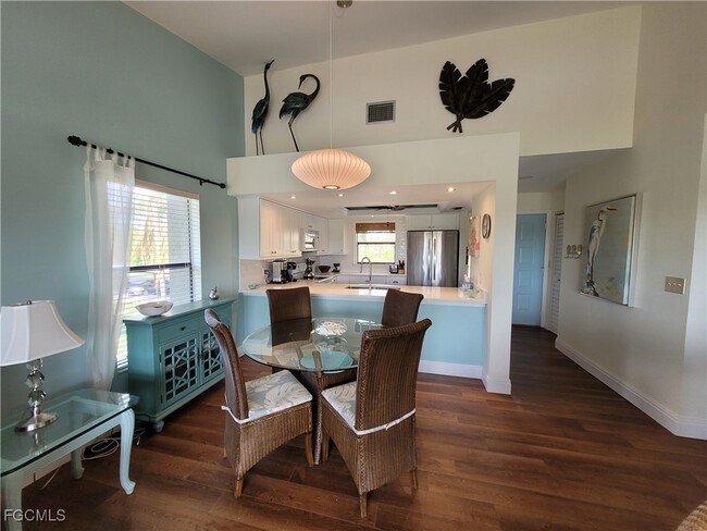 Building Photo - 14509 Aeries Way Dr