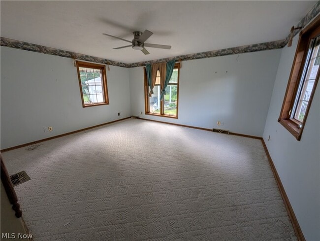 Building Photo - 2543 Burlingham Dr