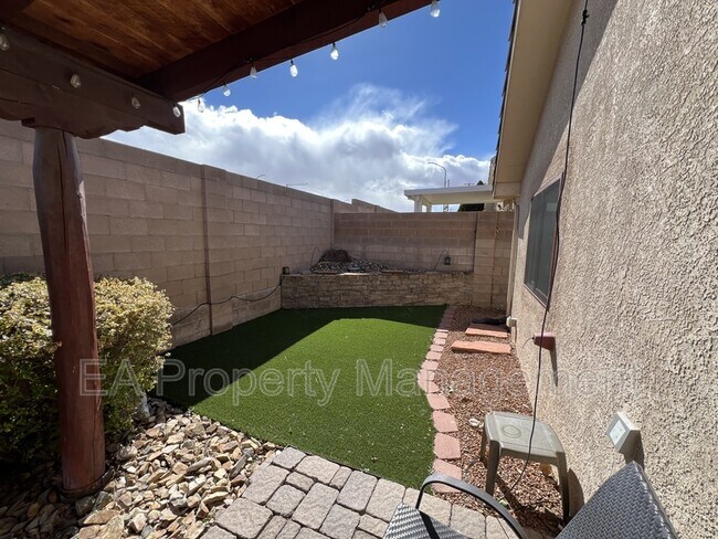 Building Photo - 4616 Stafford Pl NW