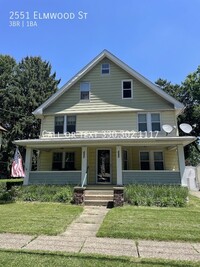 Building Photo - Three -four bedroom one bathroom home for ...