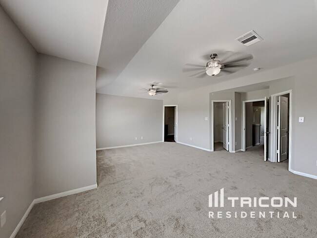 Building Photo - 24069 Wilde Dr