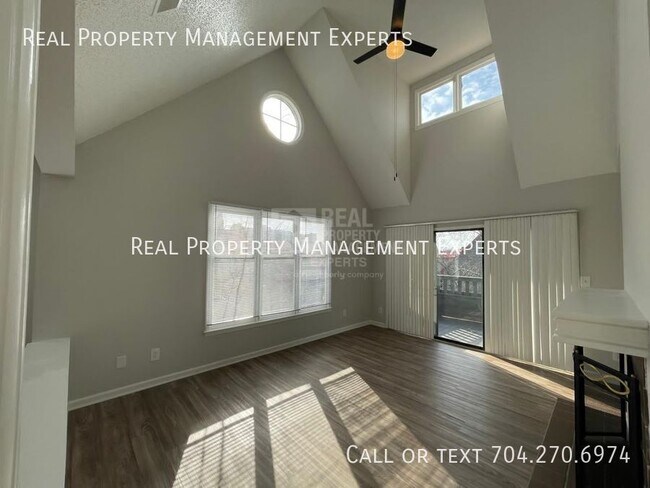 Primary Photo - 9035 J M Keynes Dr