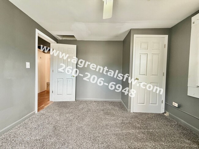 Building Photo - 2 Bedroom House