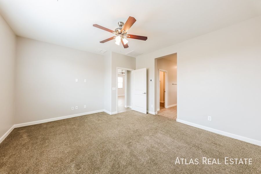 Building Photo - 20234 W Harrison St