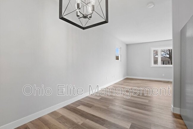 Building Photo - 5322 Newport Rd