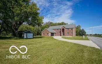 Building Photo - 461 S Co Rd 725 W