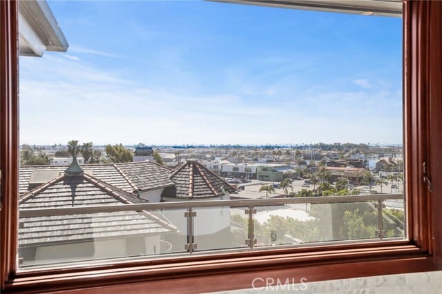 Building Photo - 2907 Cliff Dr