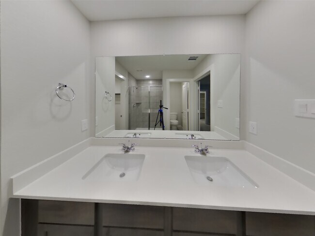 Building Photo - 22738 Terrazzo Dr