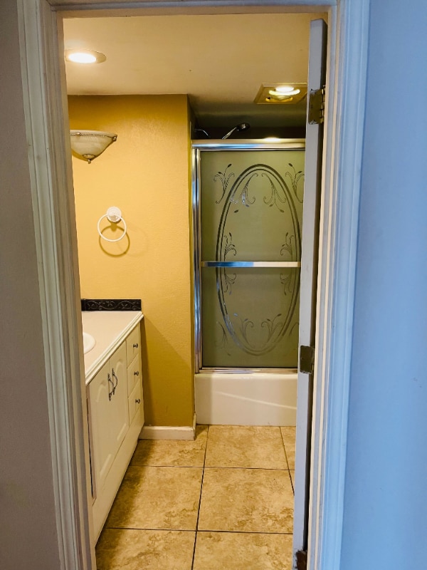 Building Photo - 4809 61st St NE