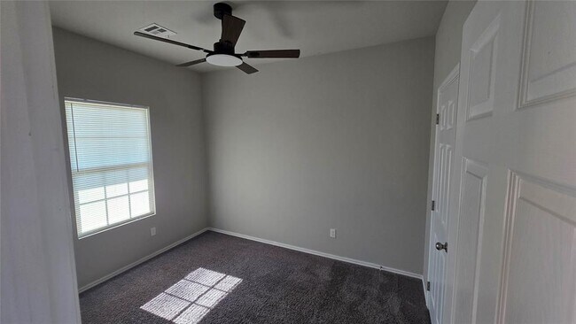 Building Photo - 10012 Wimbledon Ct