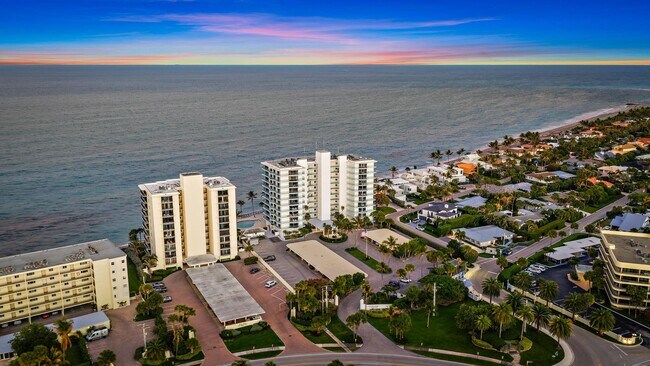 Building Photo - 100 S Beach Rd