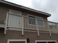 Building Photo - For Lease: 2 Bed / 1 Bath Upstairs Duplex – Ventura, CA