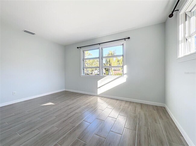Building Photo - 1688 Bahia Vista St