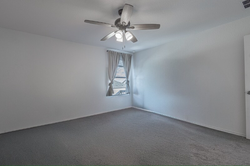 Building Photo - 13915 Bull Cv