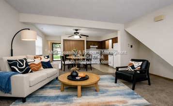 Building Photo - Chapel Oaks Community of Lee's Summit, Ready for late August Move-in!
