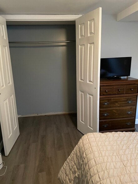 Building Photo - 4014 Annellen Rd