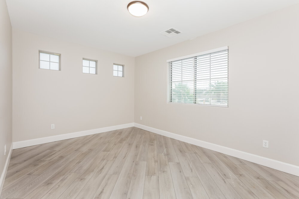 Building Photo - 1846 W Half Moon Cir