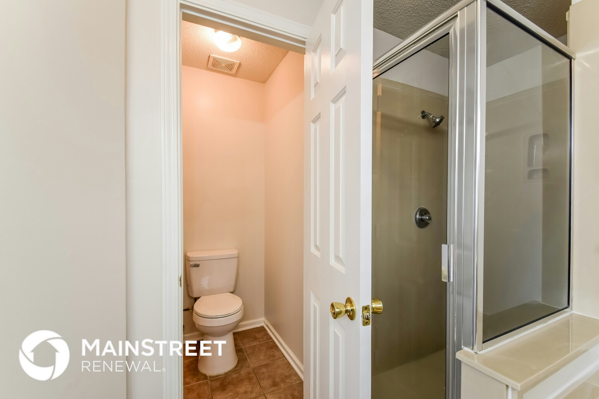 Building Photo - 4848 Ashcroft Dr