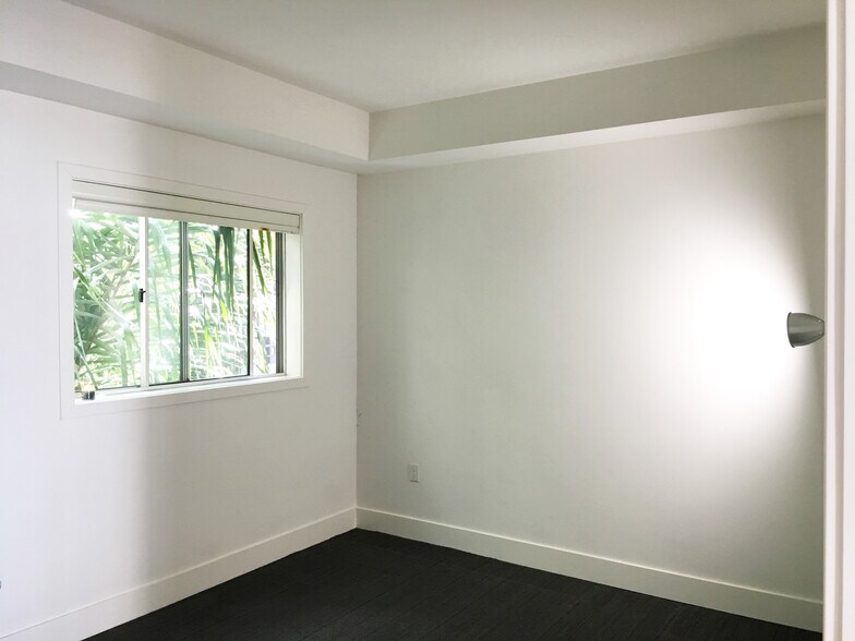 Building Photo - 1700 SAWTELLE BLVD PH9