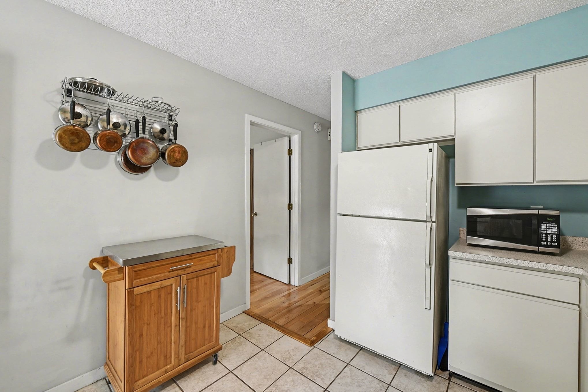 Building Photo - 1265 Marshview Dr