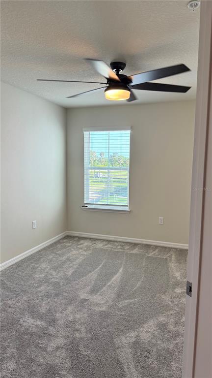 Building Photo - 3167 Emerald Acrs Ln