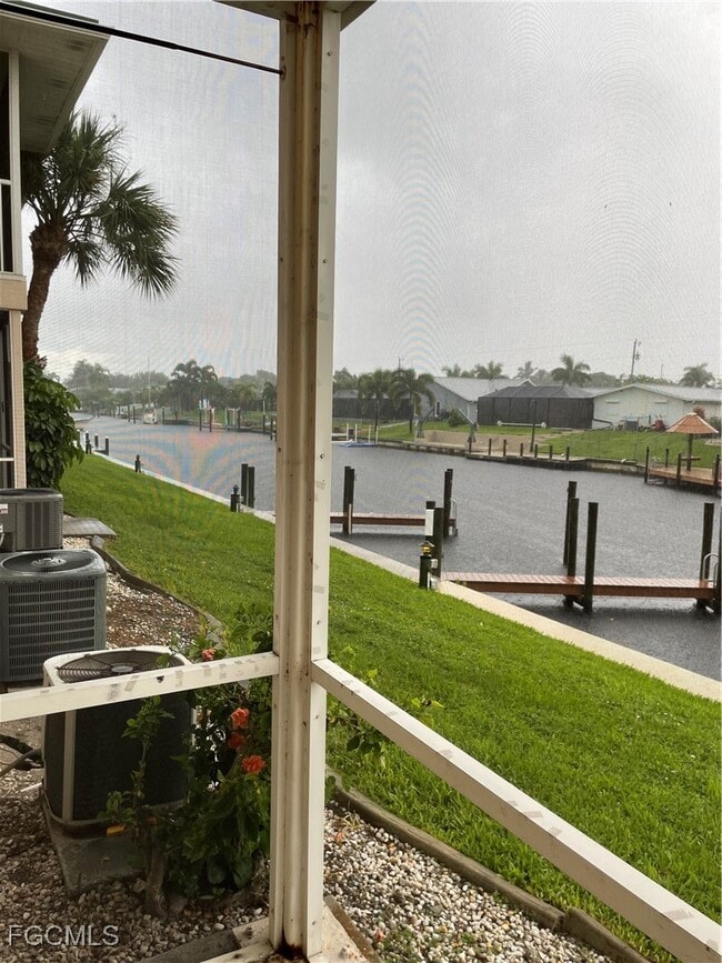 Building Photo - 3905 Del Prado Blvd S