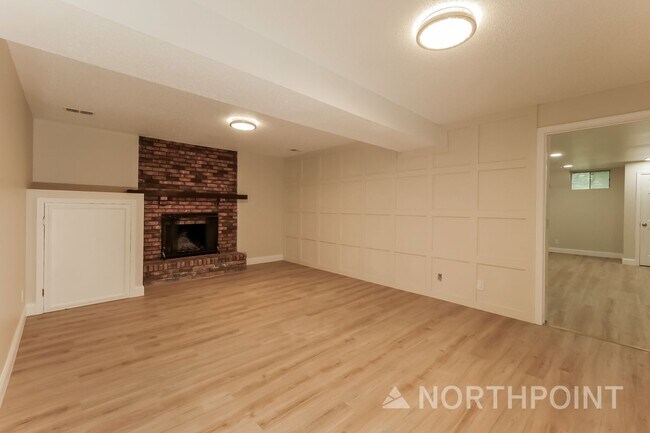 Building Photo - 15045 Switzer Rd
