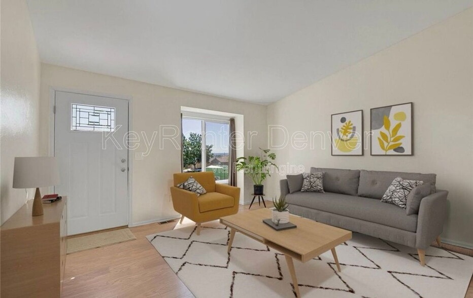 Building Photo - 7421 Harlan Way